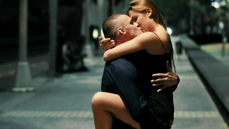 [SexArt] - Beautiful Sex on the Beachfront (2019) - Nick Ross - Alexis Crystal - Emylia Argan - Maxmilian Dior