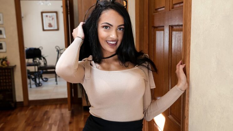 Mr. Davis Loves Brunette Sofi Ryan