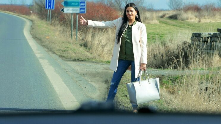 [StrandedTeens] - Eveline's Wild Stranded Adventure - Eveline Dellai