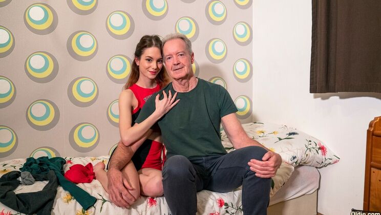 [Oldje] - Liz Ocean's Striptease Seduction