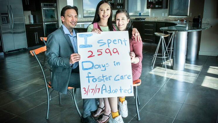 [FosterTapes] - Cougar Foster Mom Seduction