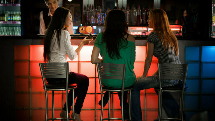 [SexArt] - Asian Blowjob Party - Paula Shy - Daniel G