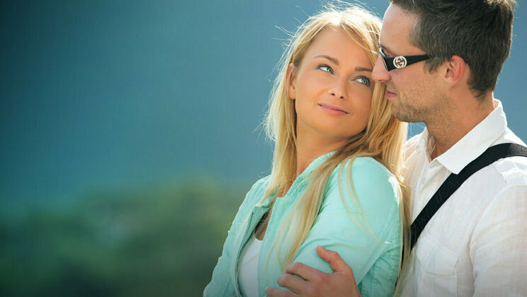 [SexArt] - Couple's Hardcore Holiday Treat - Lutro - Ivana Sugar