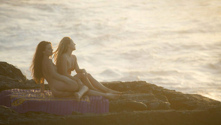 [SexArt] - Lesbian Sex at the Beach - Whitney Conroy - Lorena B