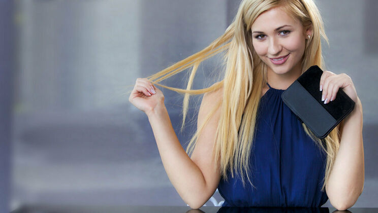 [SexArt] - Interview and Solo Sex with Blonde Tracy - Tracy Lindsay