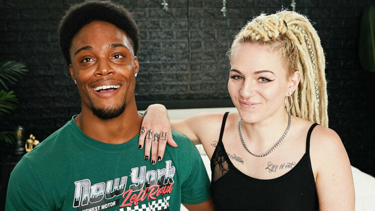 [HotGuysFuck] - Roy Phillips Confesses His Secret To Charlie Moore!