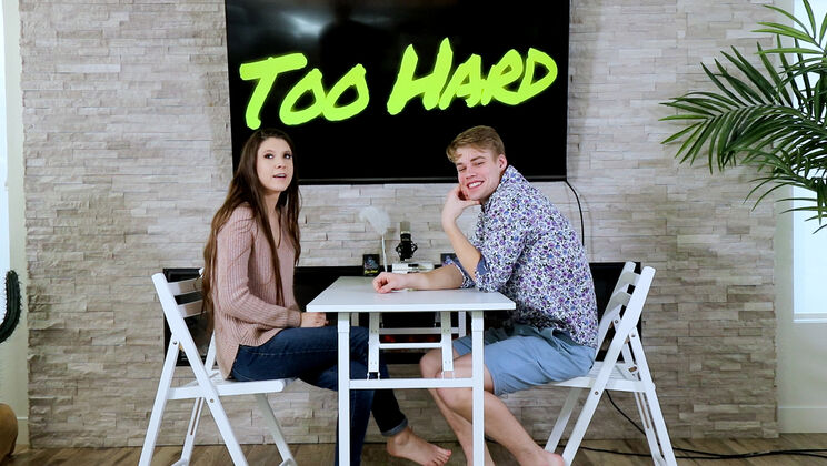 [HotGuysFuck] - Arthur Smith Meets Blonde Beauty Ally King