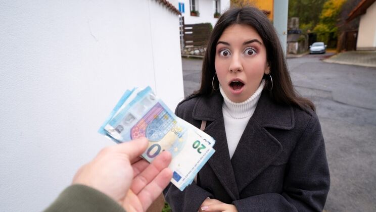 [PublicAgent] - Petite Maid Loves Sucking Big Cock - Katty West - Martin Gun