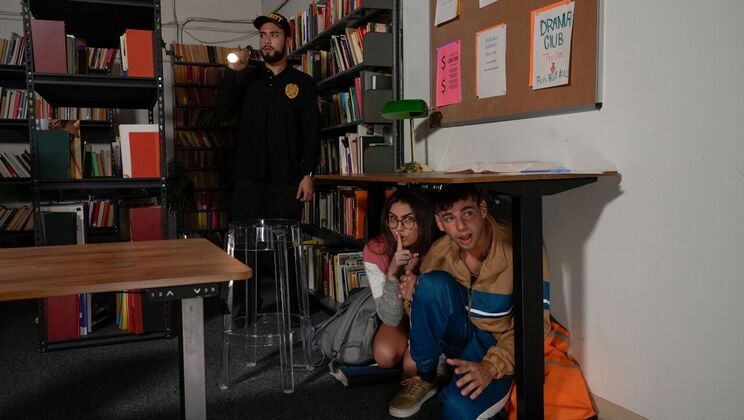 [CrazyCollegeGFs] - College Girl Gets Lucky - Selina Bentz - Kai Jaxon