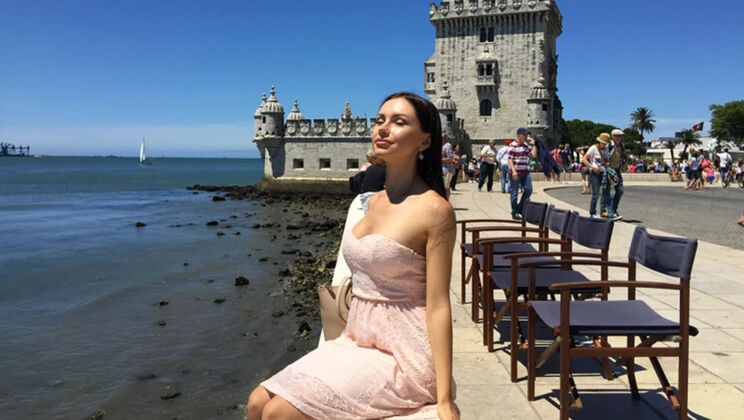 Sasha Rose Gets Anal FUCK in Hotel