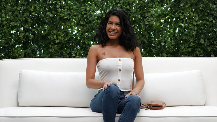 [NetGirl] - Maya Tries Out for Anal