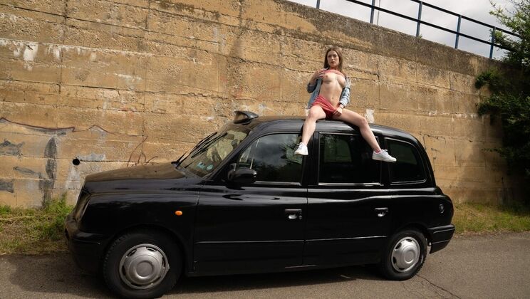 Amateur Wife's Deepthroat