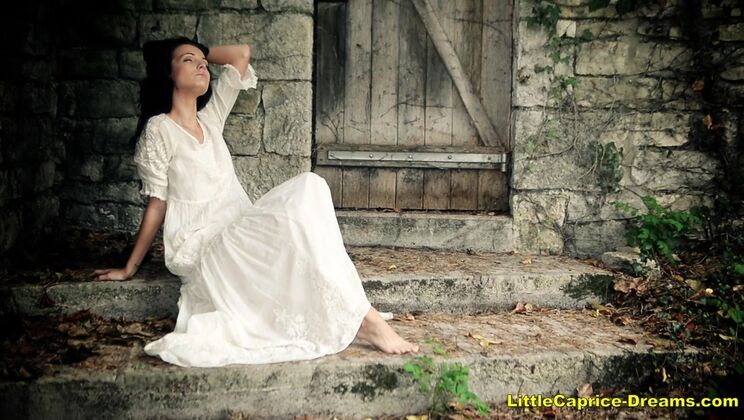 Sapphira Masturbates Alone