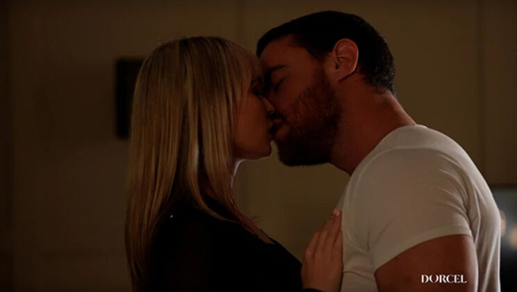 [DorcelClub] - Wife's Cravings - Hairy and Lingerie Candaulism - Lilly Bell - James Duval