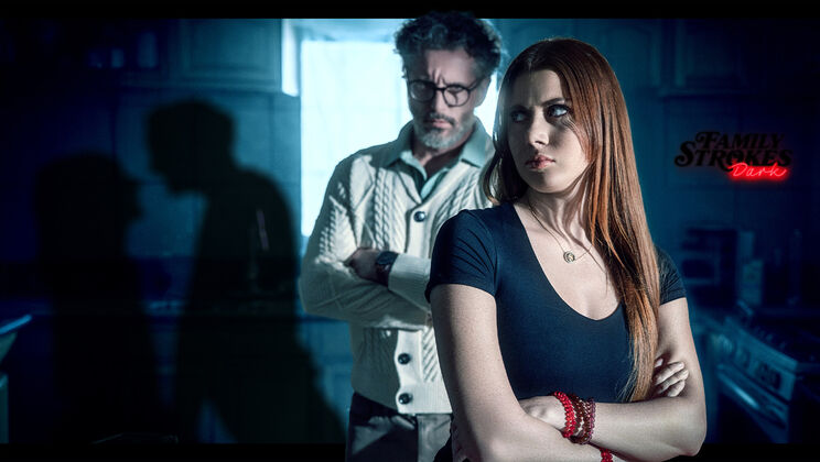 [FamilyStrokes] - Redhead Babe Stella Luxx Gives Hot Blowjob and Gets Creampie - Mike Mancini - Stella Luxx