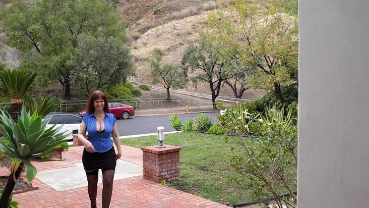 [PornWorld] - MILF Syren De Mer Gagging on Big Black Cock - Syren De Mer - Will Pounder - Scotty P