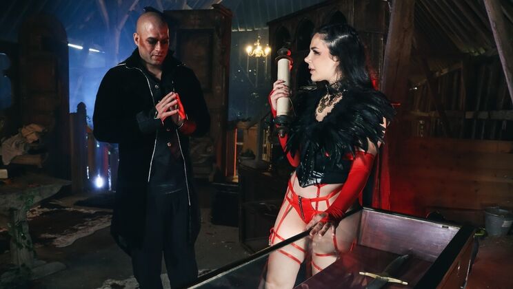 [DigitalPlayground] - Evermore Episode 3: Sexy Italian Girl Valentina Nappi - Valentina Nappi - Xander Corvus