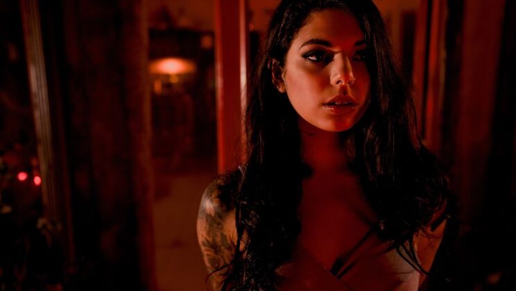 [DigitalPlayground] - Innie Pussy and Outie Pussy Lesbian Licking Session - Gina Valentina - Romi Rain