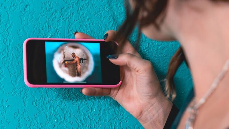 [DigitalPlayground] - Turndown Service 3: Hairy Pussy Fuck in Bathroom - Helena Price - Duncan Saint