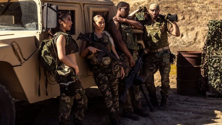 [DigitalPlayground] - Reverse Cowgirl With Tattooed Babe and Muscular Soldier - Isiah Maxwell - Damon Dice - Kayley Gunner - Nicole Doshi