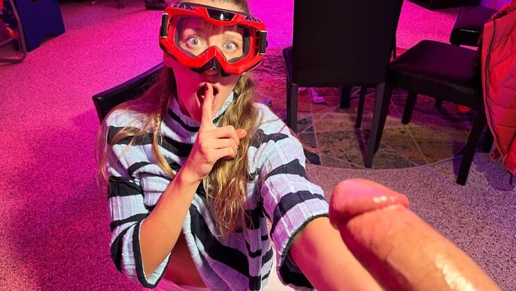 [Let'sPostIt] - Handjob and Blowjob Action with GI Joey - GI Joey - Addison Vodka