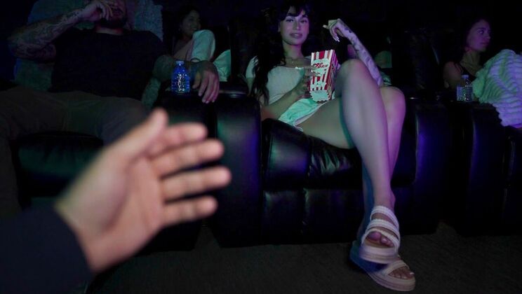 [Let'sPostIt] - Side Action with Ariana and Mike