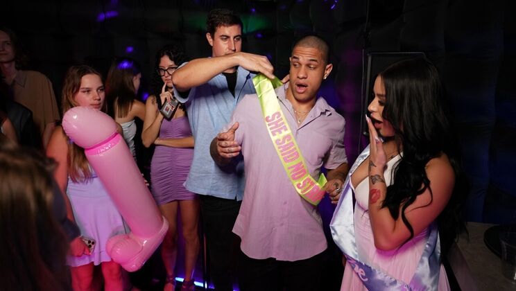 [RKPrime] - Shaved Pussy Fucked Hard in Missionary and Standing Position - Mike Ox - Diamond Franco