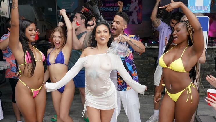 [RKPrime] - Spring Break Booty Gets Pussy Licking And Ass Fingering - Mike Ox - Mira Luv