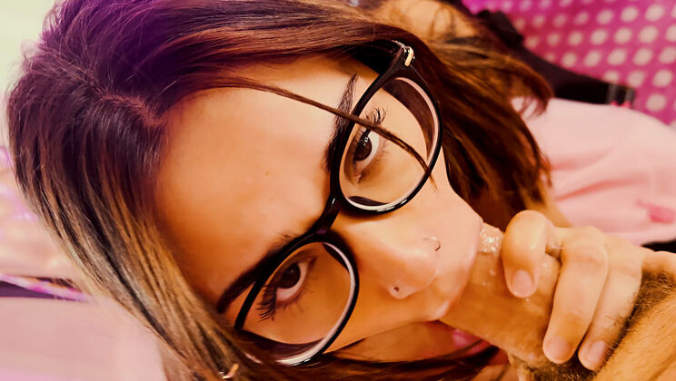 Teen Kaia Martin Craves a Hardcore Creampie